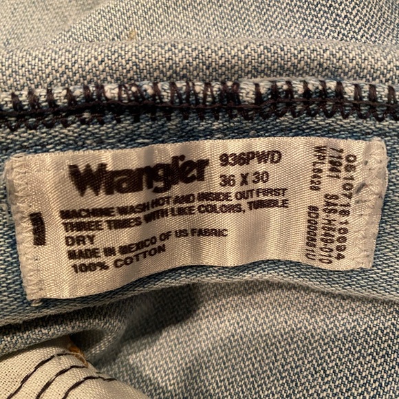 Wrangler Men’s Blue Jeans 36x30 - Picture 4 of 6